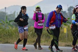 BIB: 2075, 201, 2754
                            <button type="button" onclick="openModal(6913342)" class="btn btn-primary btn-sm float-right btn-popup" data-toggle="modal" data-target=".modal-high-quality">
                        <i class="fas fa-shopping-cart"></i> Add to Cart
                    </button>
                                            <button type="button" onclick="isThisMe(6913342, true)" class="btn btn-success btn-sm float-right btn-popup btn-isme hidden" data-toggle="tooltip" data-placement="bottom" title="นี่คือรูปของคุณใช่ไหม คลิกที่นี่เพื่อเอาเข้าอัลบั้ม">
                        <i class="fas fa-plus"></i> Add to album
                    </button>
                    <button type="button" onclick="isThisMe(6913342, false)" class="btn btn-warning btn-sm float-right btn-popup btn-isnotme hidden">
                        <i class="fas fa-ban"></i> Remove from album
                    </button>